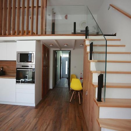 Апартаменты Szieszta Apartman Сегед Экстерьер фото