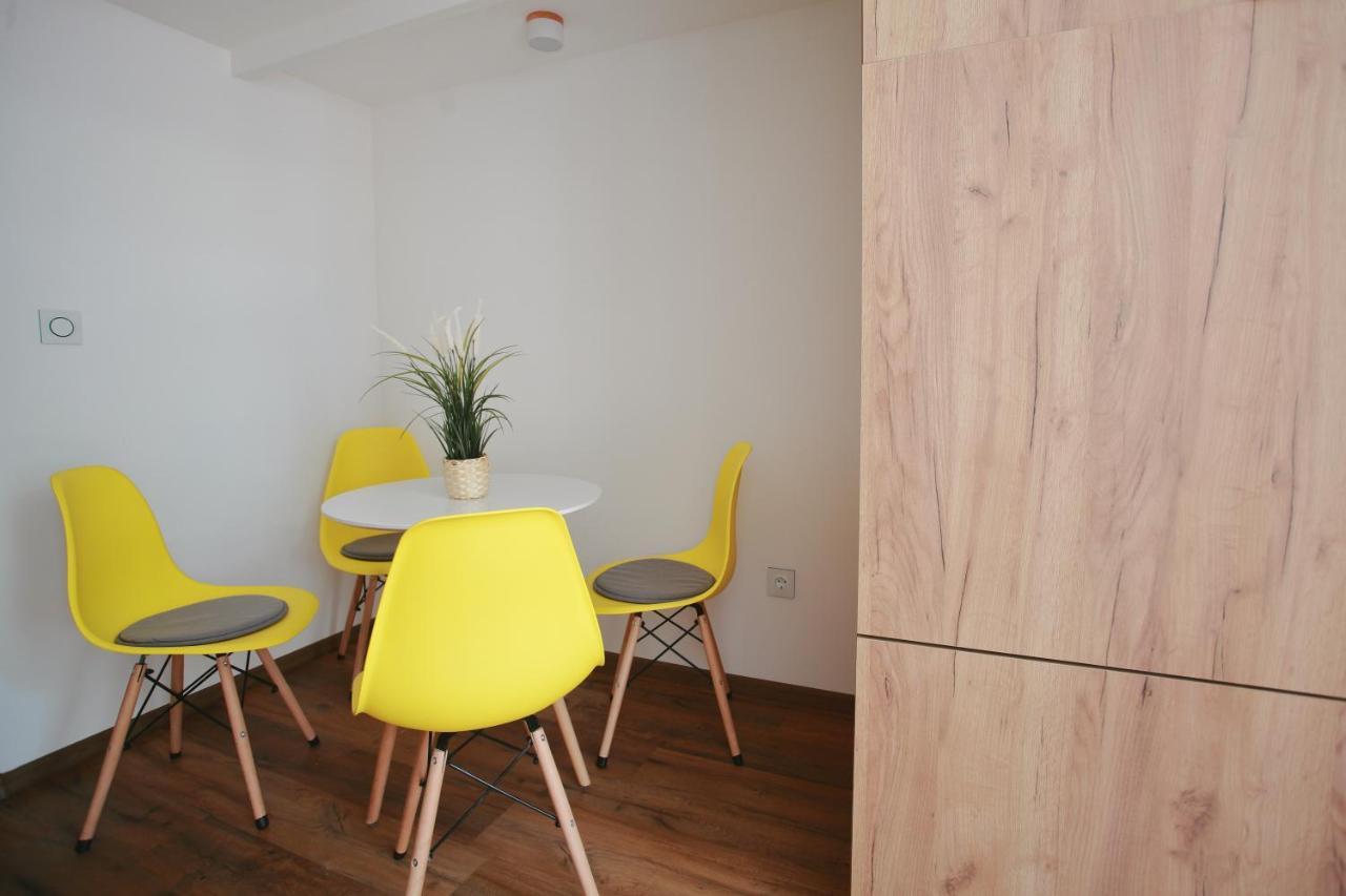 Апартаменты Szieszta Apartman Сегед Экстерьер фото